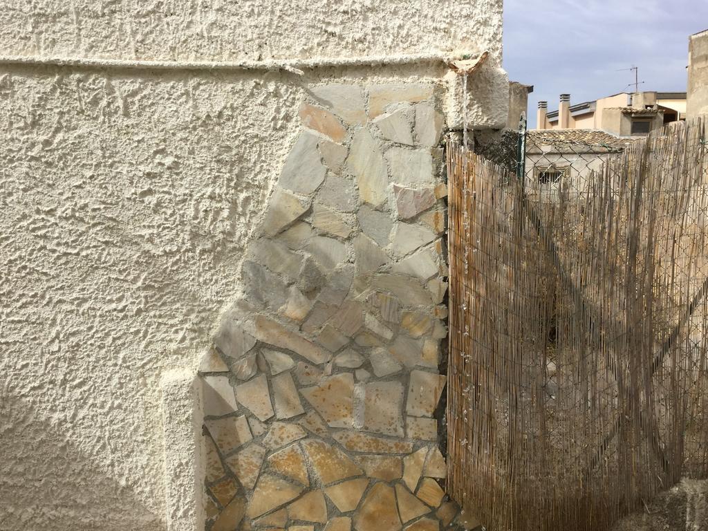 Case Vacanze Le Rose Villa Noto Exteriör bild