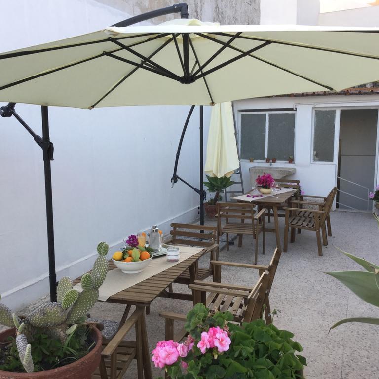 Case Vacanze Le Rose Villa Noto Exteriör bild